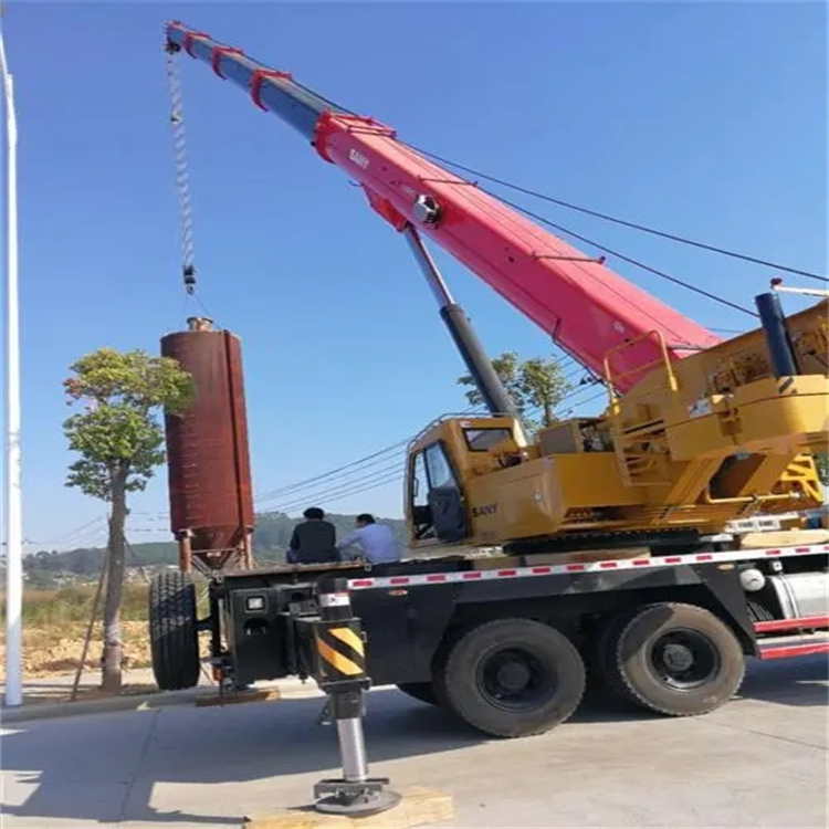 通川专业吊车租赁多少钱