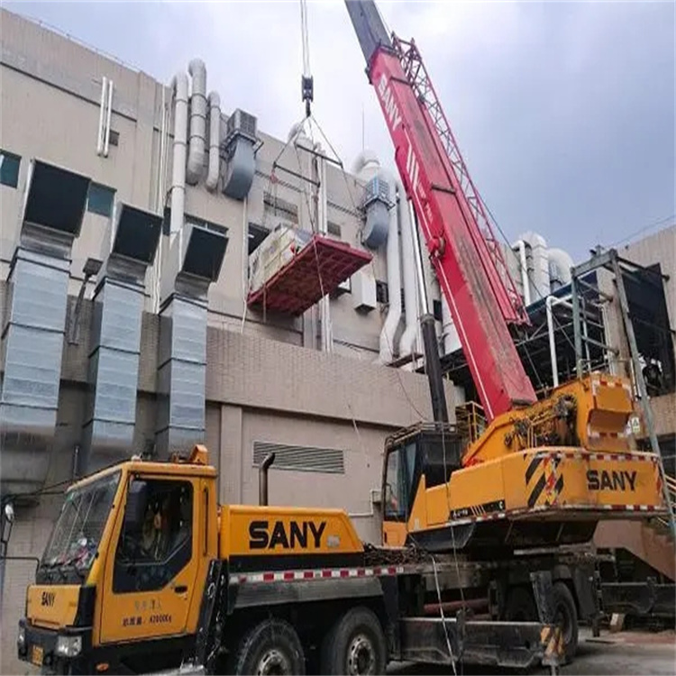 通川租赁大型汽车吊，助力工程项目高效进行