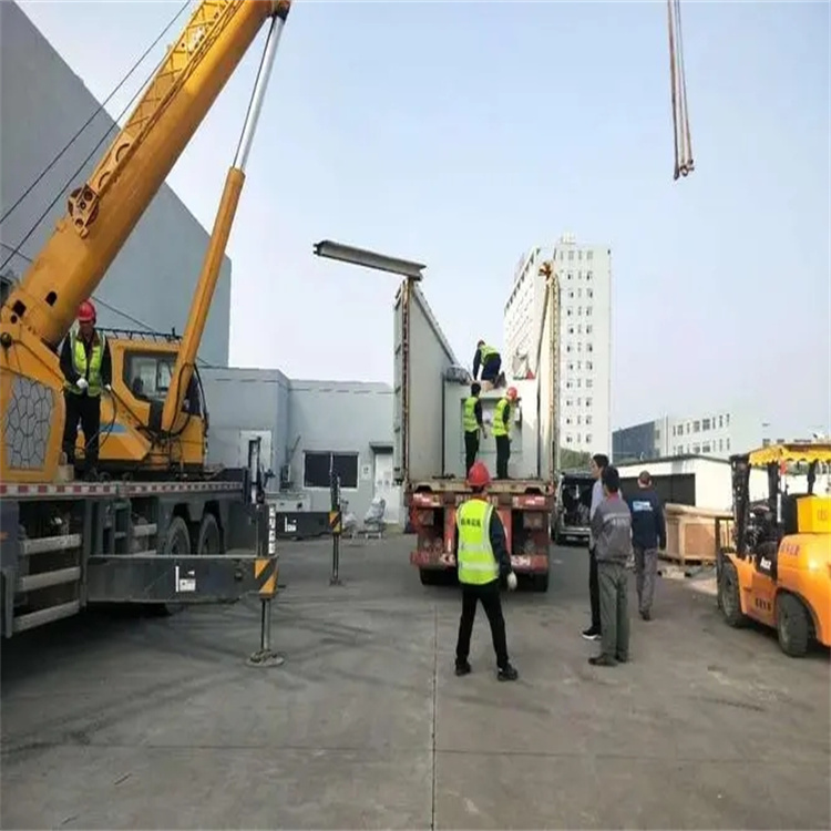 通川如何找到附近的吊车救援服务