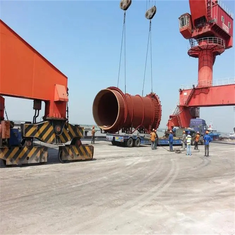 通川230吨折臂吊车出租电话